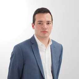 Léo Rouchousse - Stagiaire chez Bearing Point